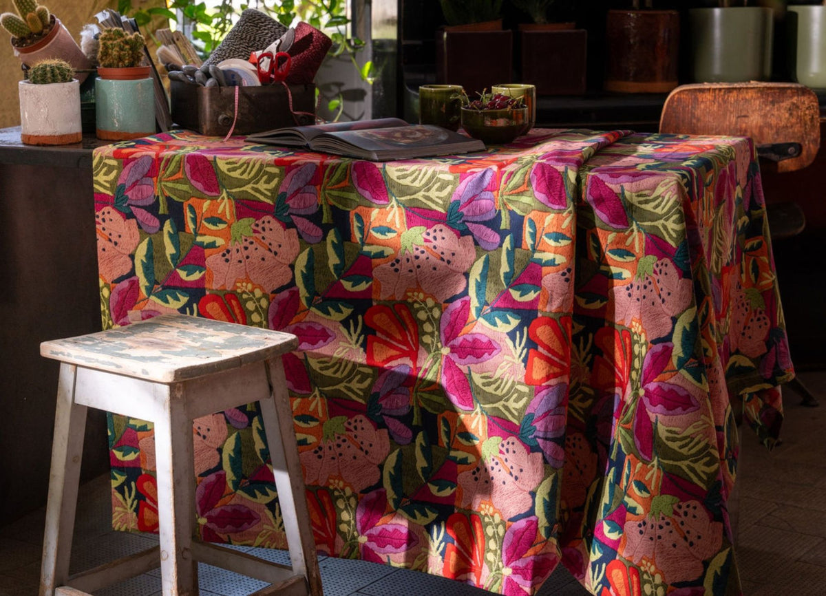 Kiriku Tablecloth