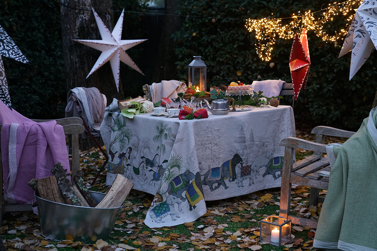 Barnum Table Runner
