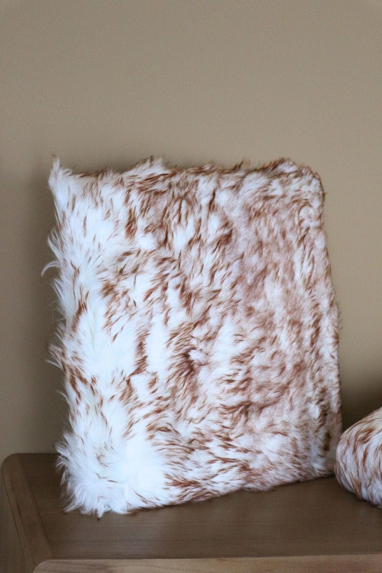 Blanc MariClo' Chalet Chalet - Cuscino in eco pelliccia beige | Blanc MariClo'