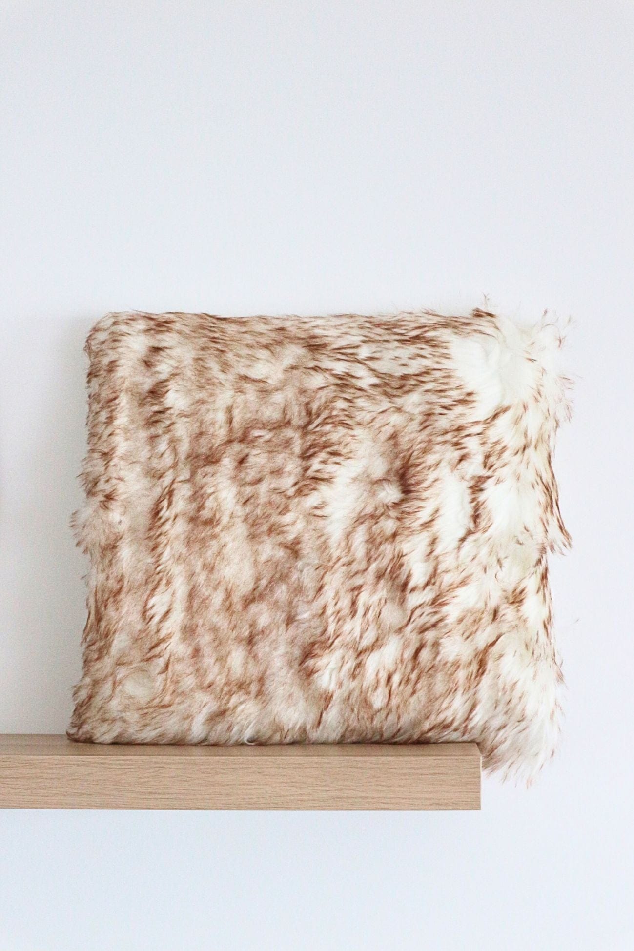 Blanc MariClo' Chalet Chalet - Cuscino in eco pelliccia beige | Blanc MariClo'