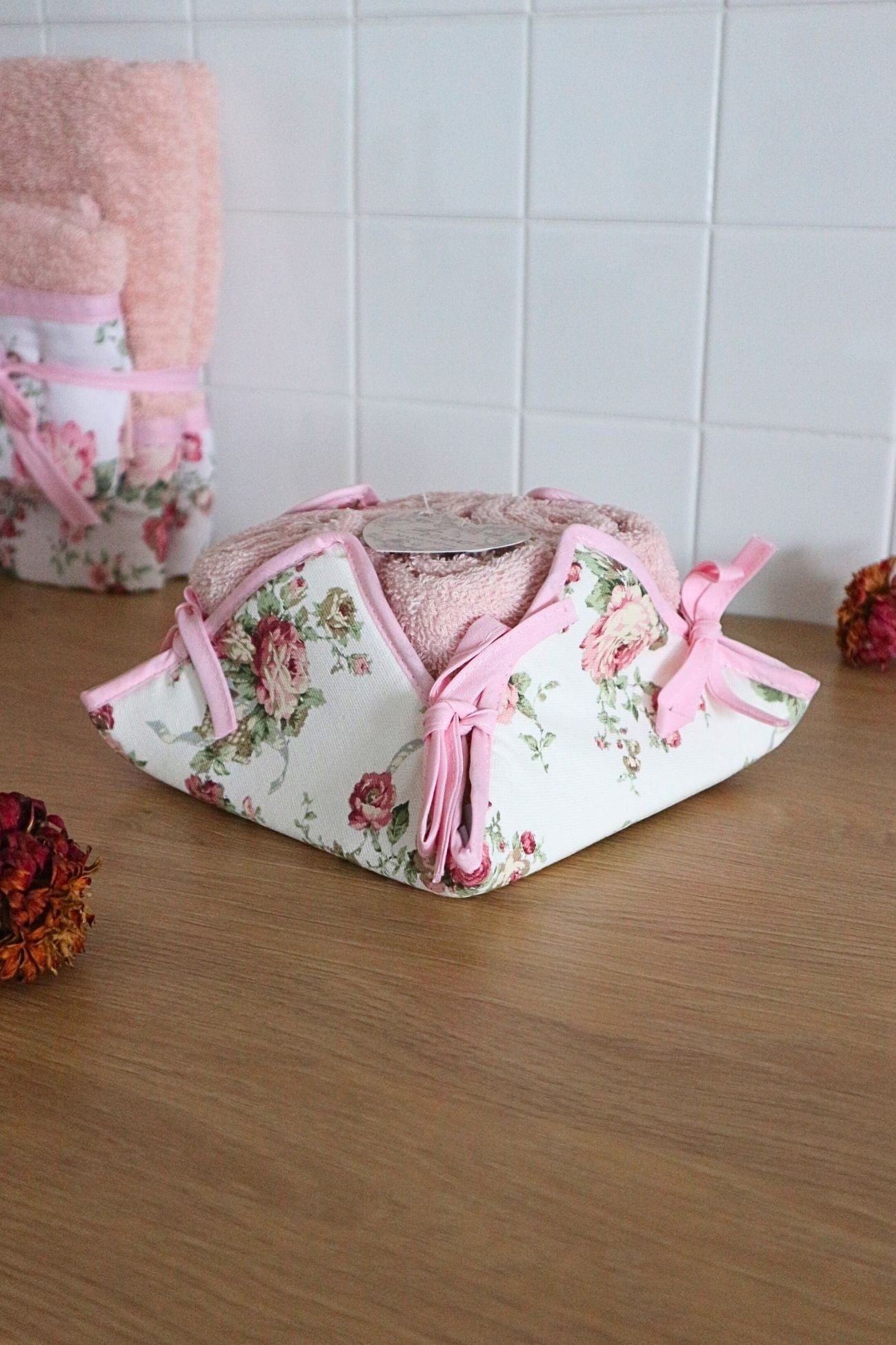 Blanc MariClo' Flowers Flowers - Flowers - Cestino floreale con 4 lavette in cotone | Blanc MariClo'