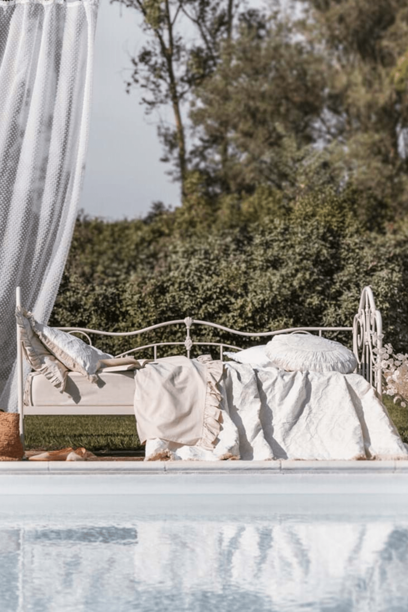 Blanc MariClo' Margaret Margaret - Copriletto matrimoniale bianco con frange 260x260