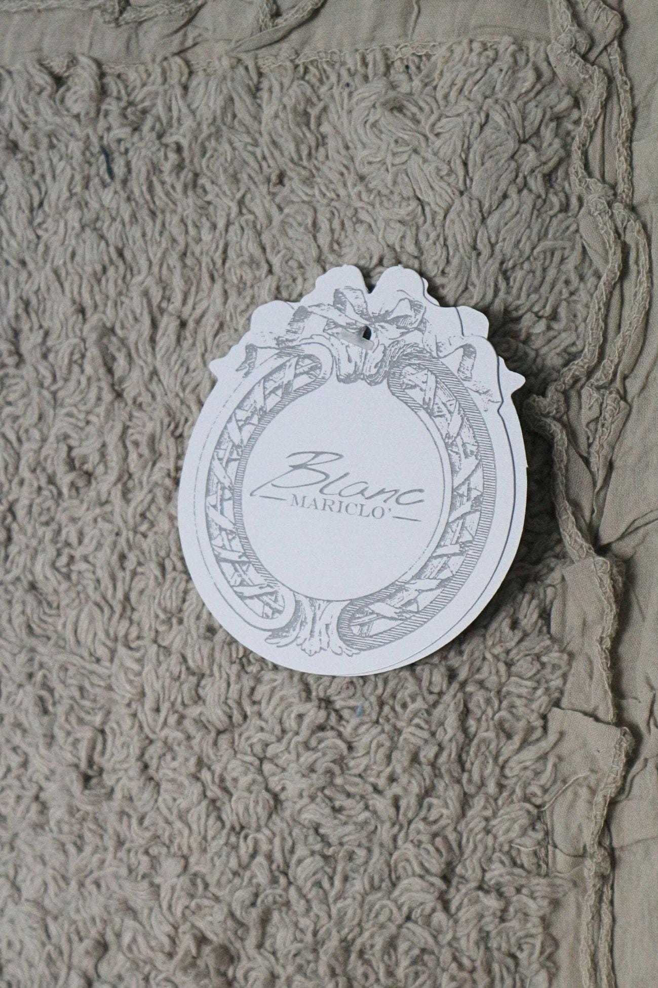 Blanc MariClo' Rouches Rouches - Rouches - Tappetino con rouches rettangolare in cotone grigio 50x90 | Blanc MariClo'