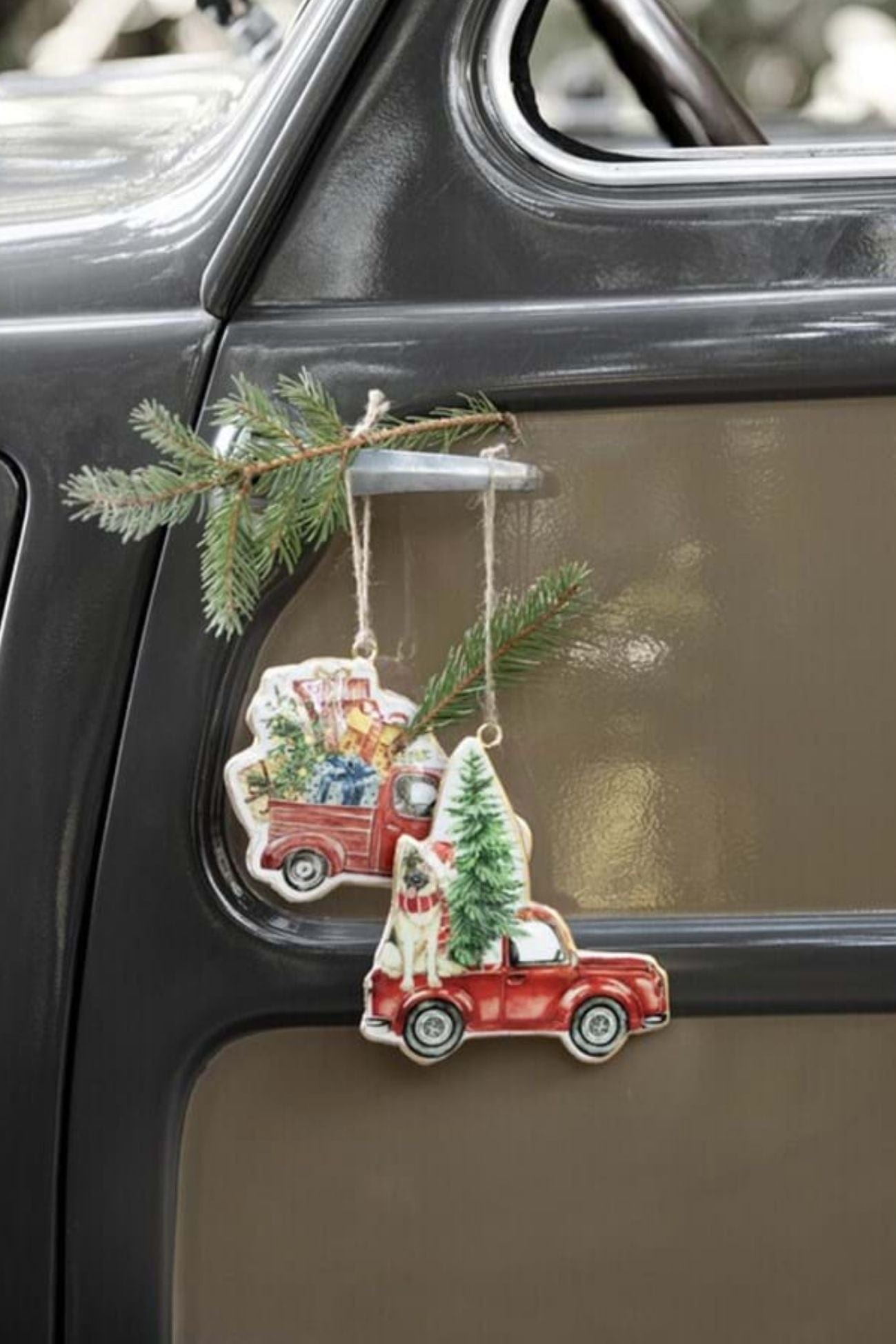 Blanc MariClo' Sonetti di Natale Sonetti di Natale - Ciondolo natalizio rosso in latta con cagnolino | Blanc MariClo'