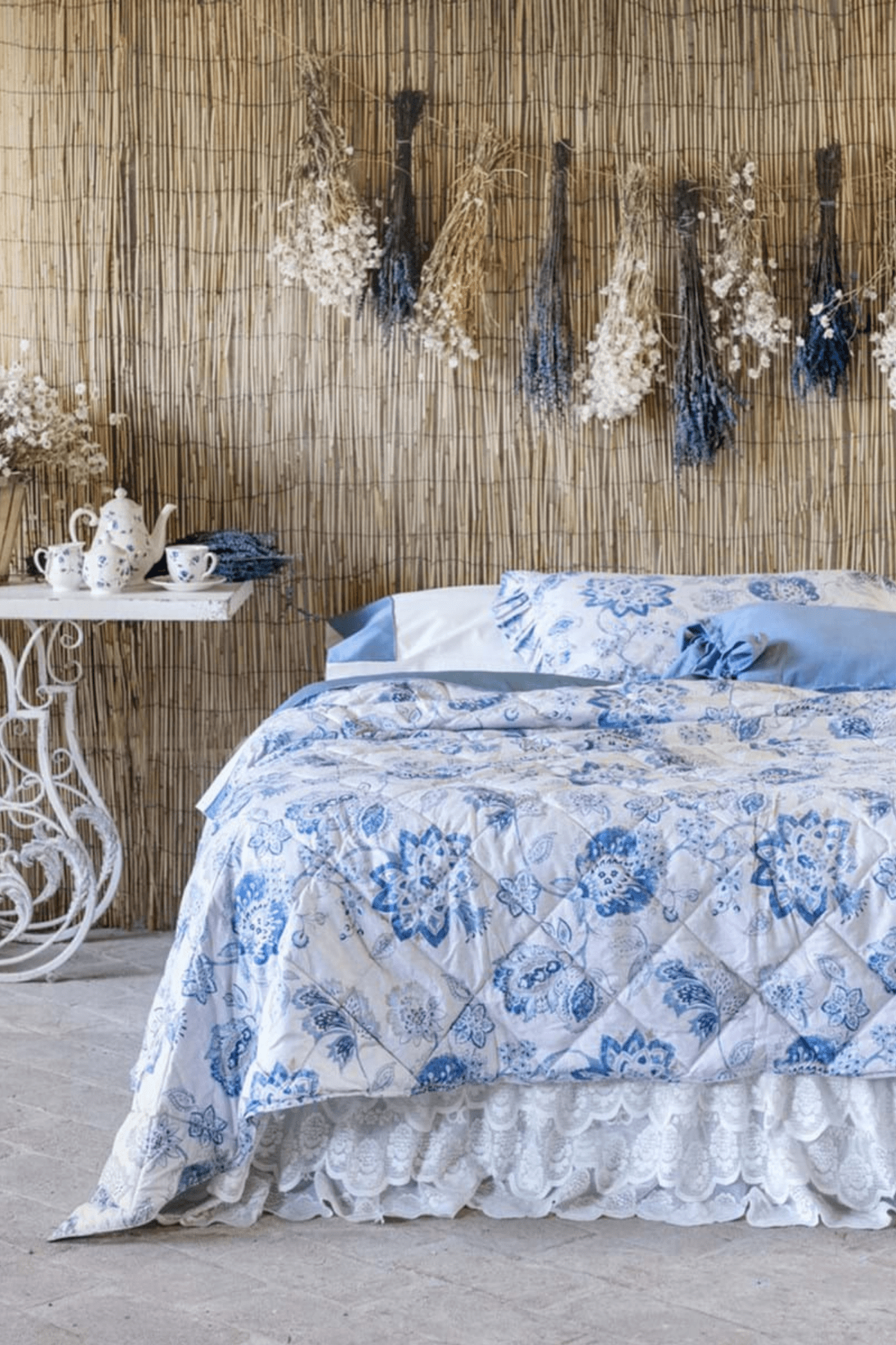 Blanc MariClo' Topazio Blu Topazio Blu - Set trapunta matrimoniale in microfibra con 2 copriguanciali 260x260