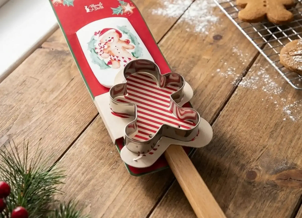 Delicious Christmas Candy Cane Spatula and Cookie Cutter Set