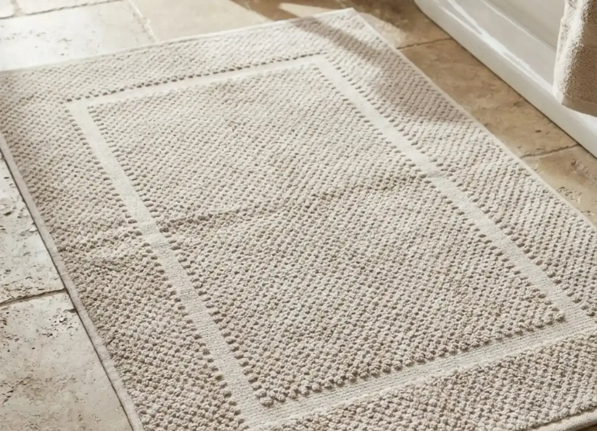 Pepe Bath Mat var06 Pearl