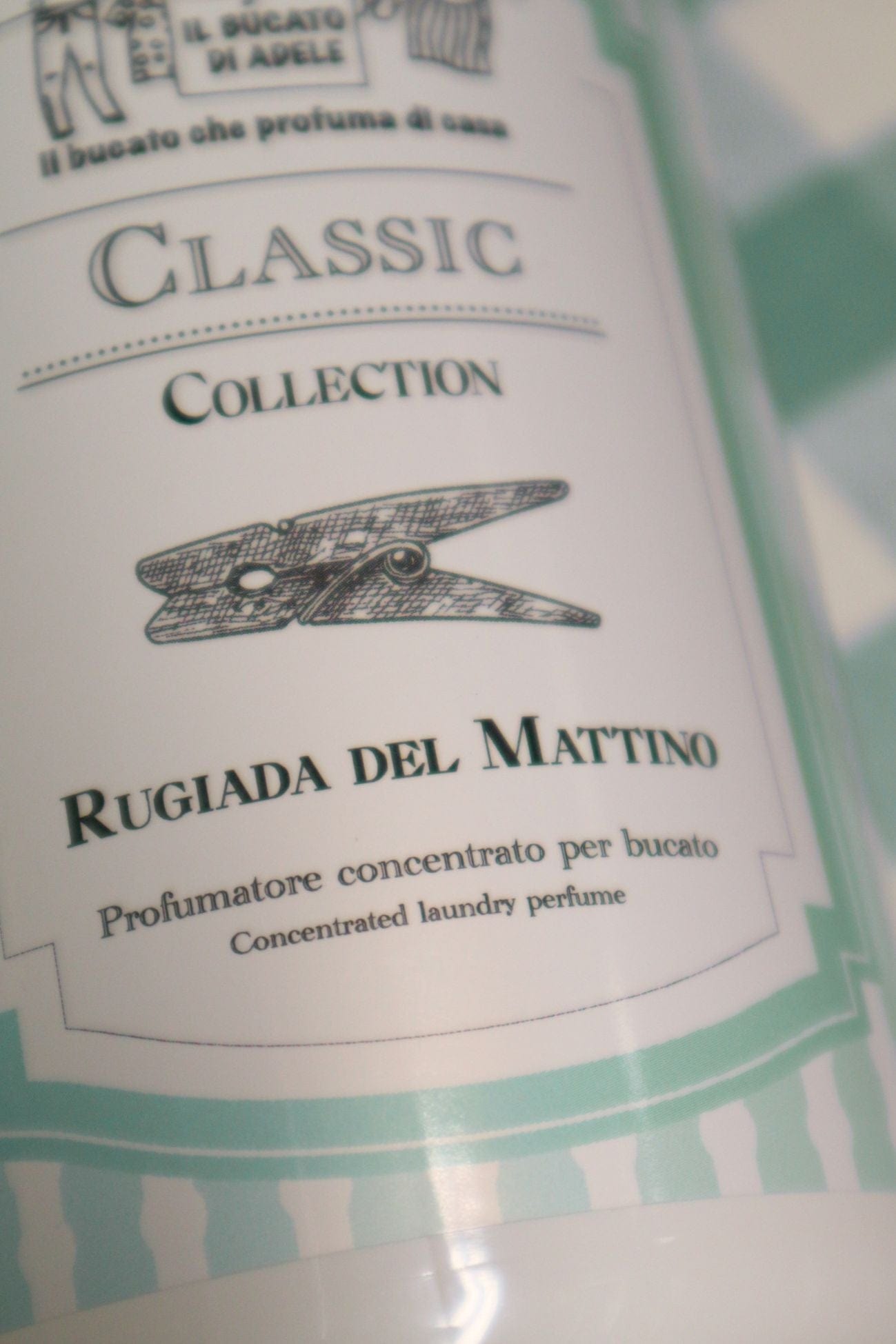 Il Bucato di Adele Rugiada del Mattino Rugiada del Mattino - Profumatore per bucato floreale - legno di cedro e pino | Il Bucato di Adele