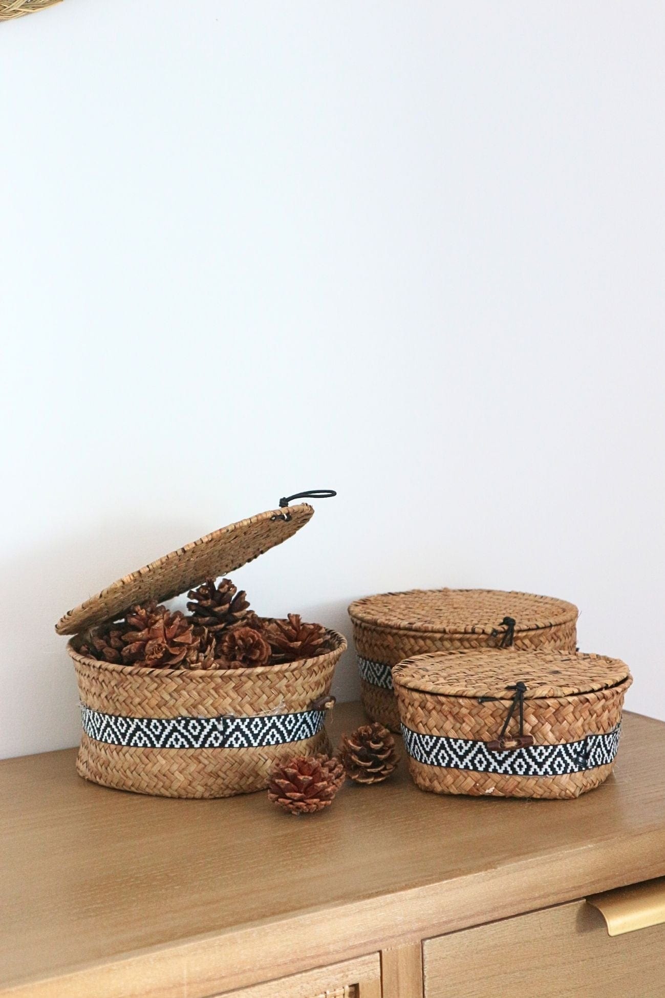 Item International Alma Cestino portaoggetti in fibra poliestere