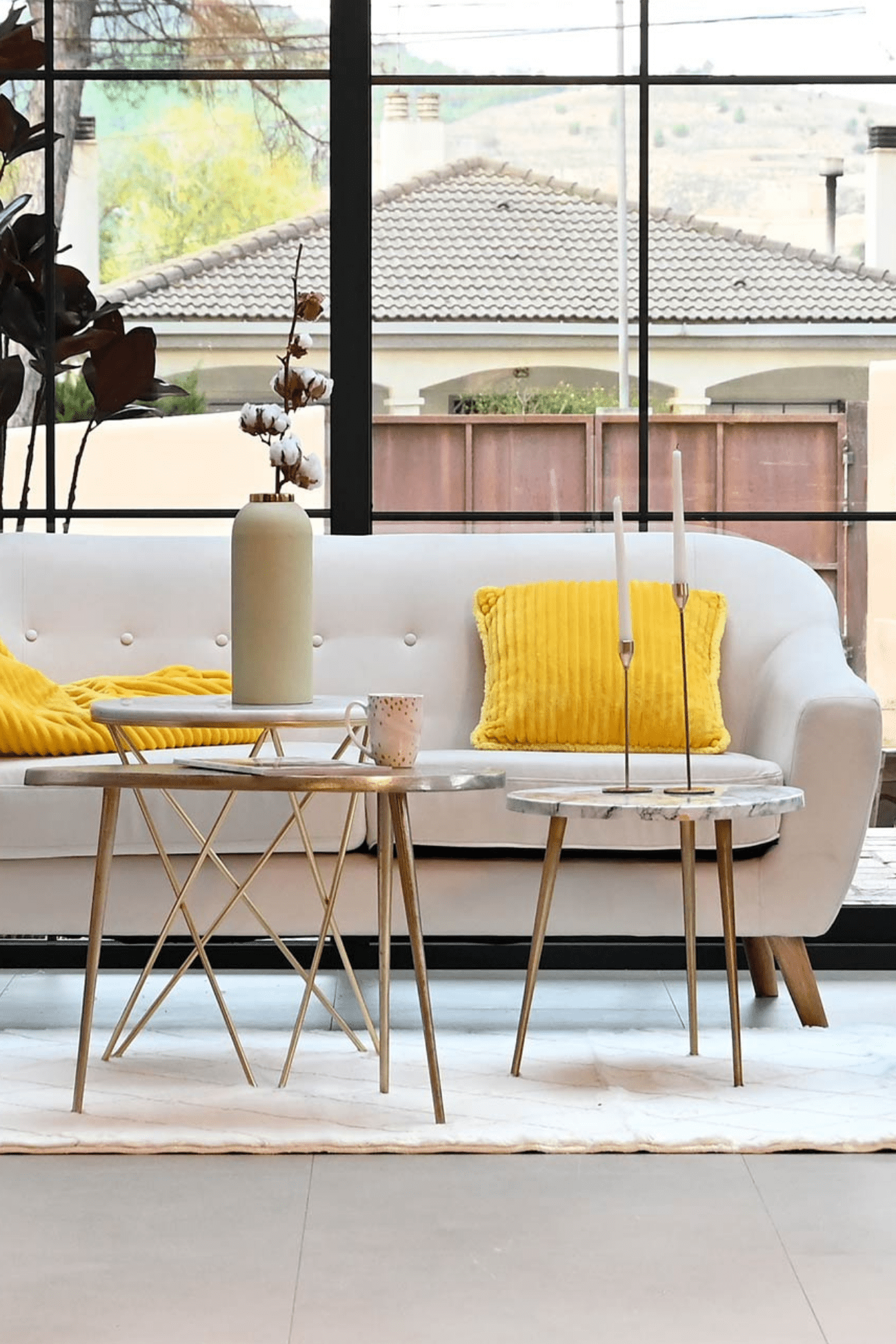 Item International Flaus Cuscino arredo imbottito giallo ocra