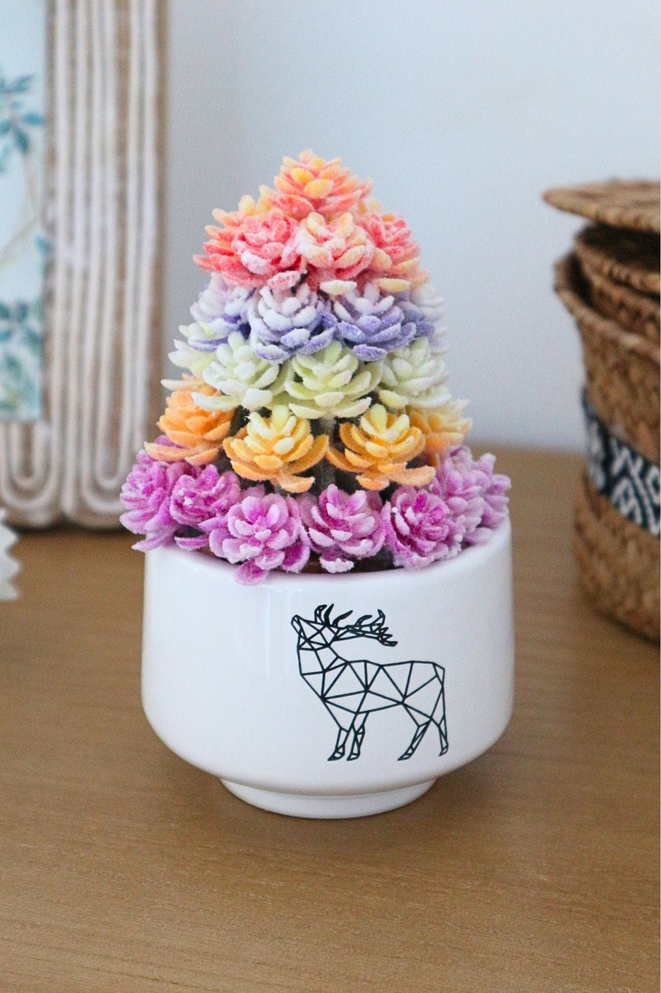 Item International Forma Forma - Piantina in porcellana con forma stilizzata di renna | Item International