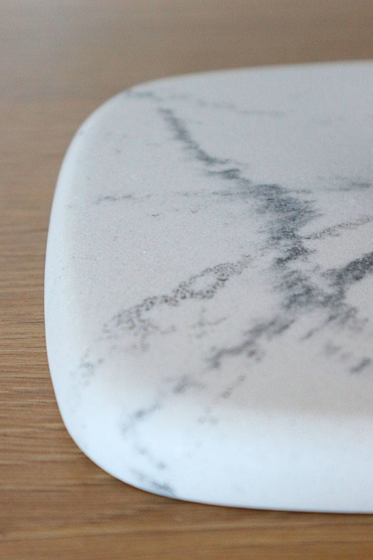 Item International Fran Fran - Portarotoli da cucina in resina finto marmo | Item International