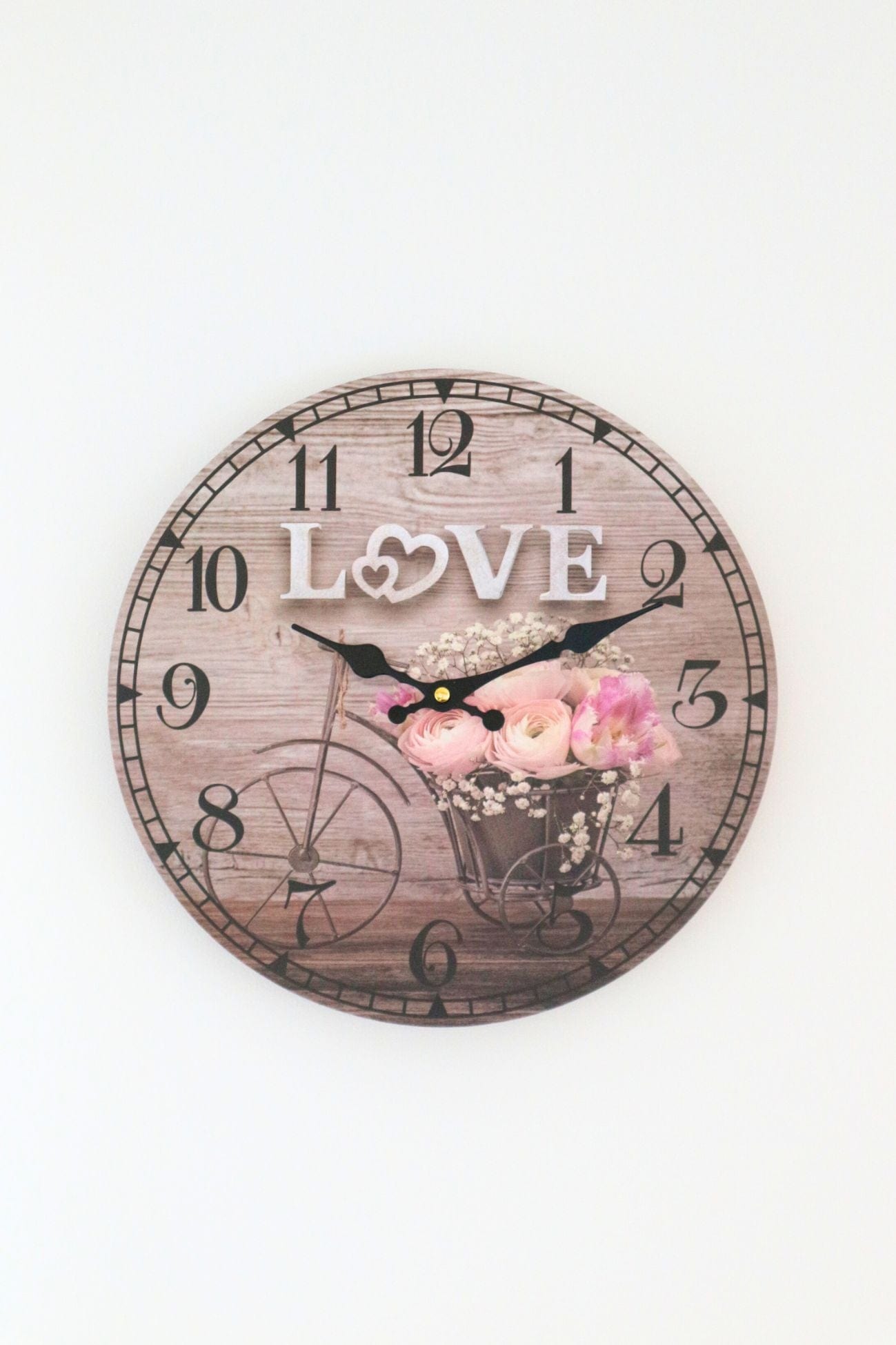 Item International Gwyn Gwyn - Orologio da parete con bici e scritta Love | Item International