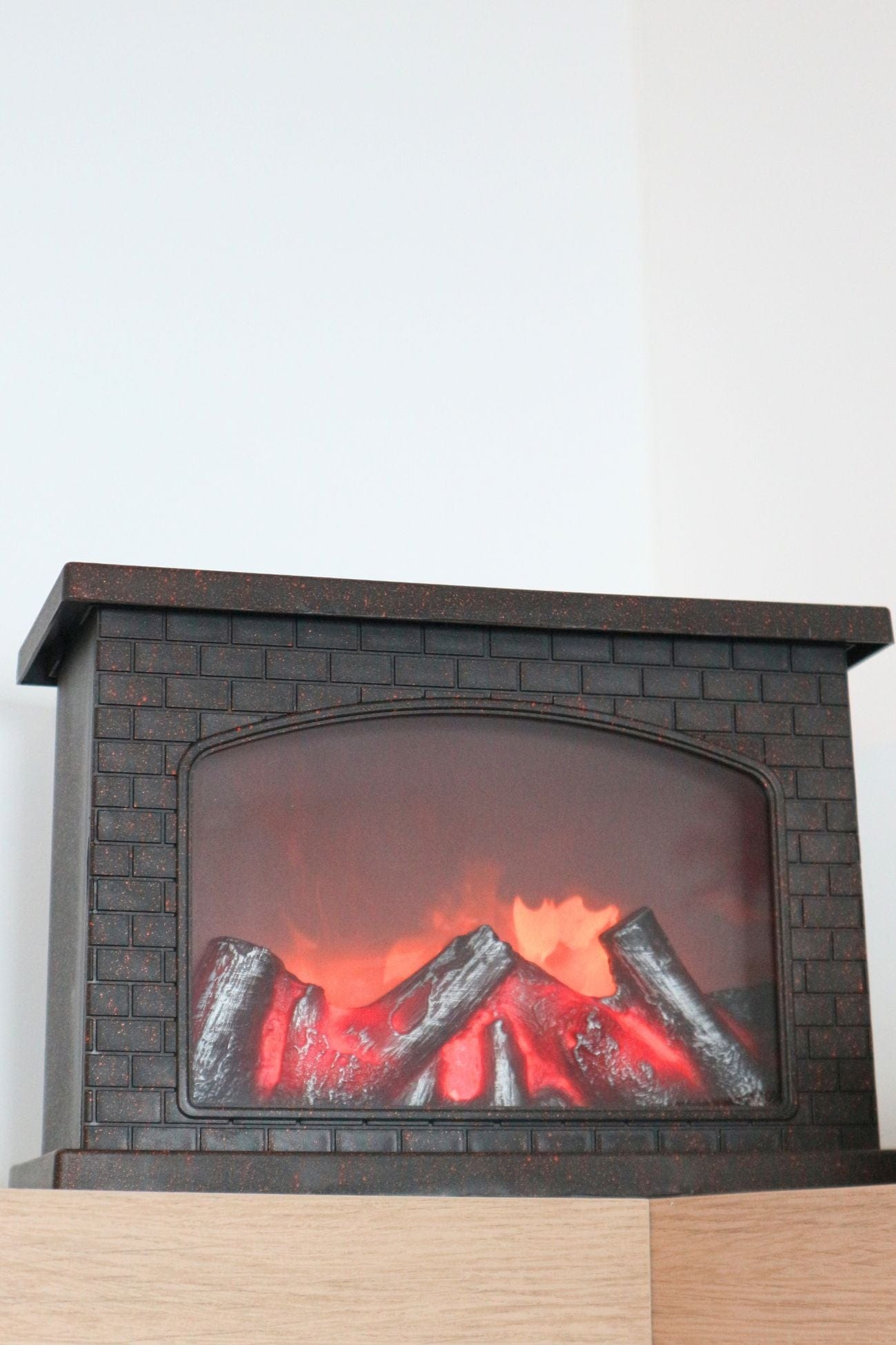 Item International Haard Haard - Camino LED da tavolo | Item International