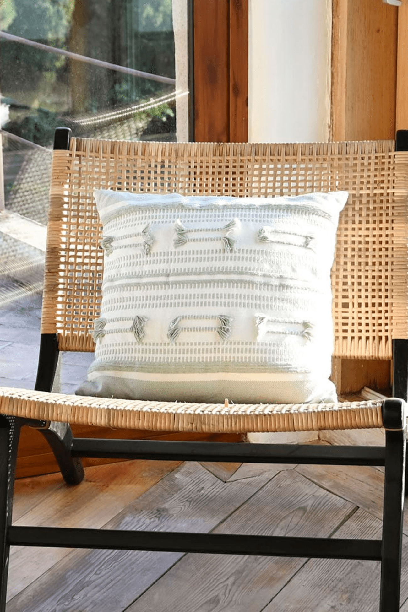 Item International Jumbai Jumbai - Cuscino arredo imbottito in cotone azzurro e bianco | Item International