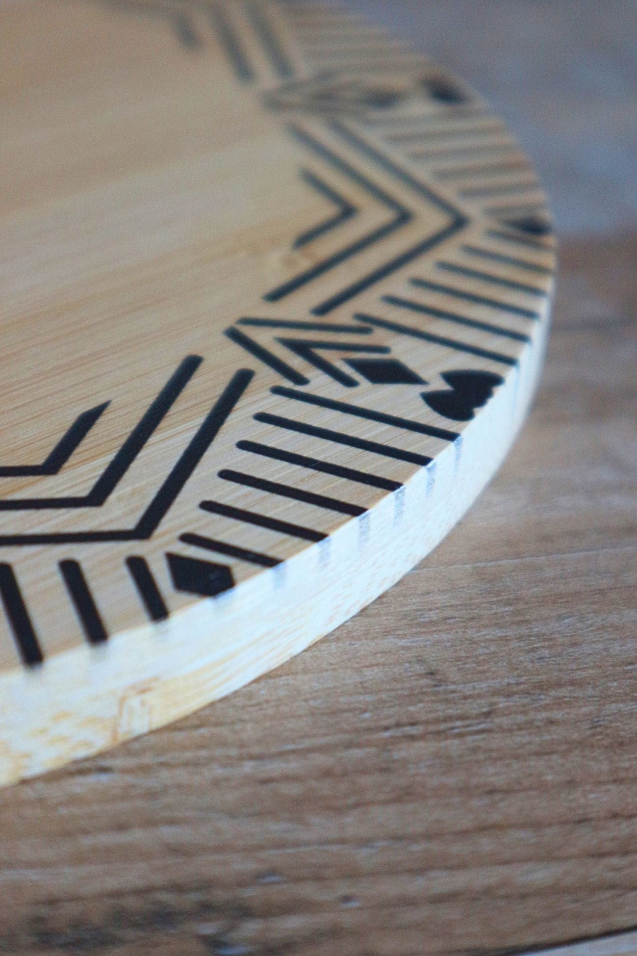 Item International Kanok Kanok - Sottopentola in bambù con incisioni tribali | Item International