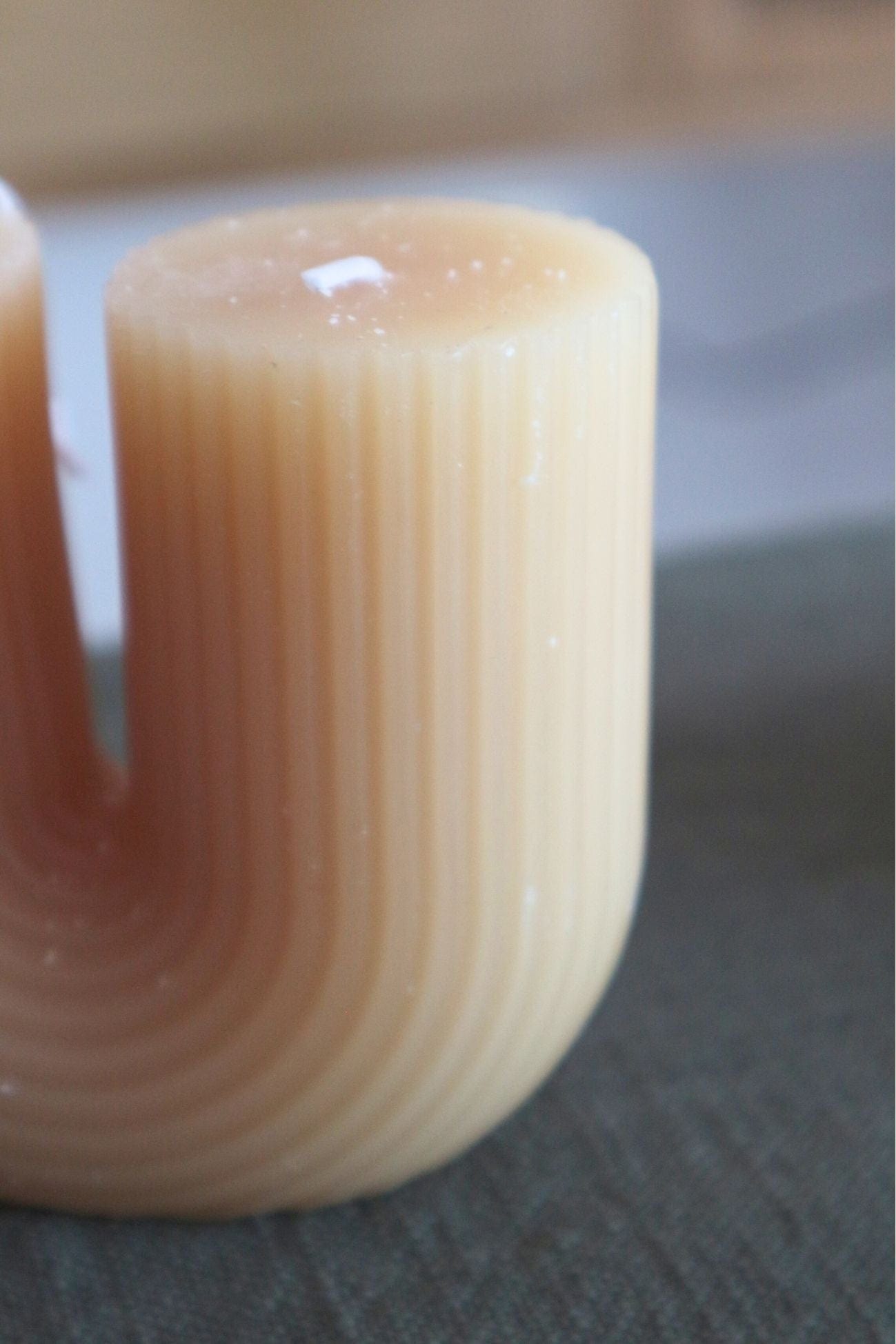 Item International Kiri Kiri - Candela doppia fiamma a U piccola crema | Item International