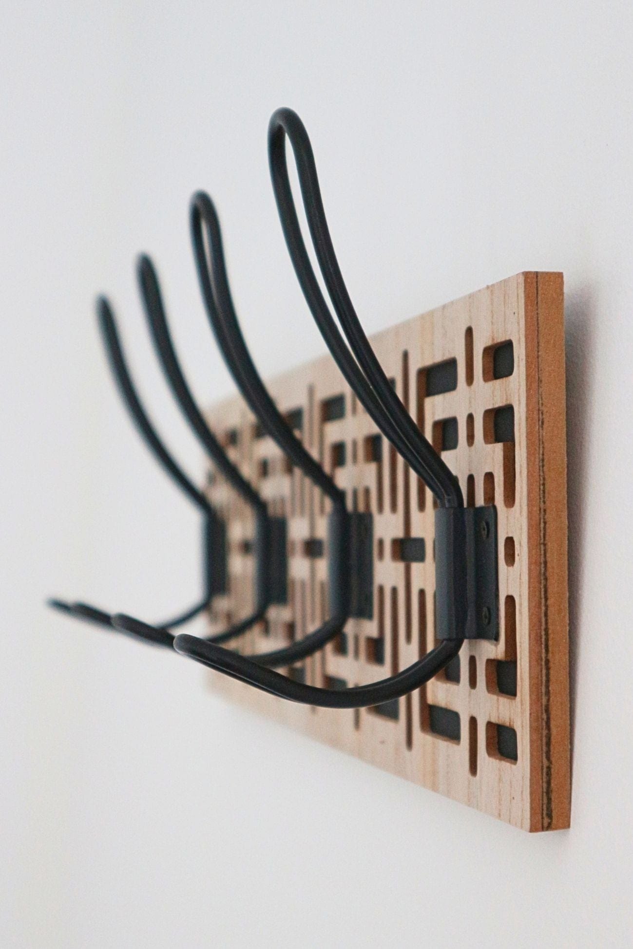 Item International Liv Liv - Appendiabiti in legno con ganci in metallo | Item International