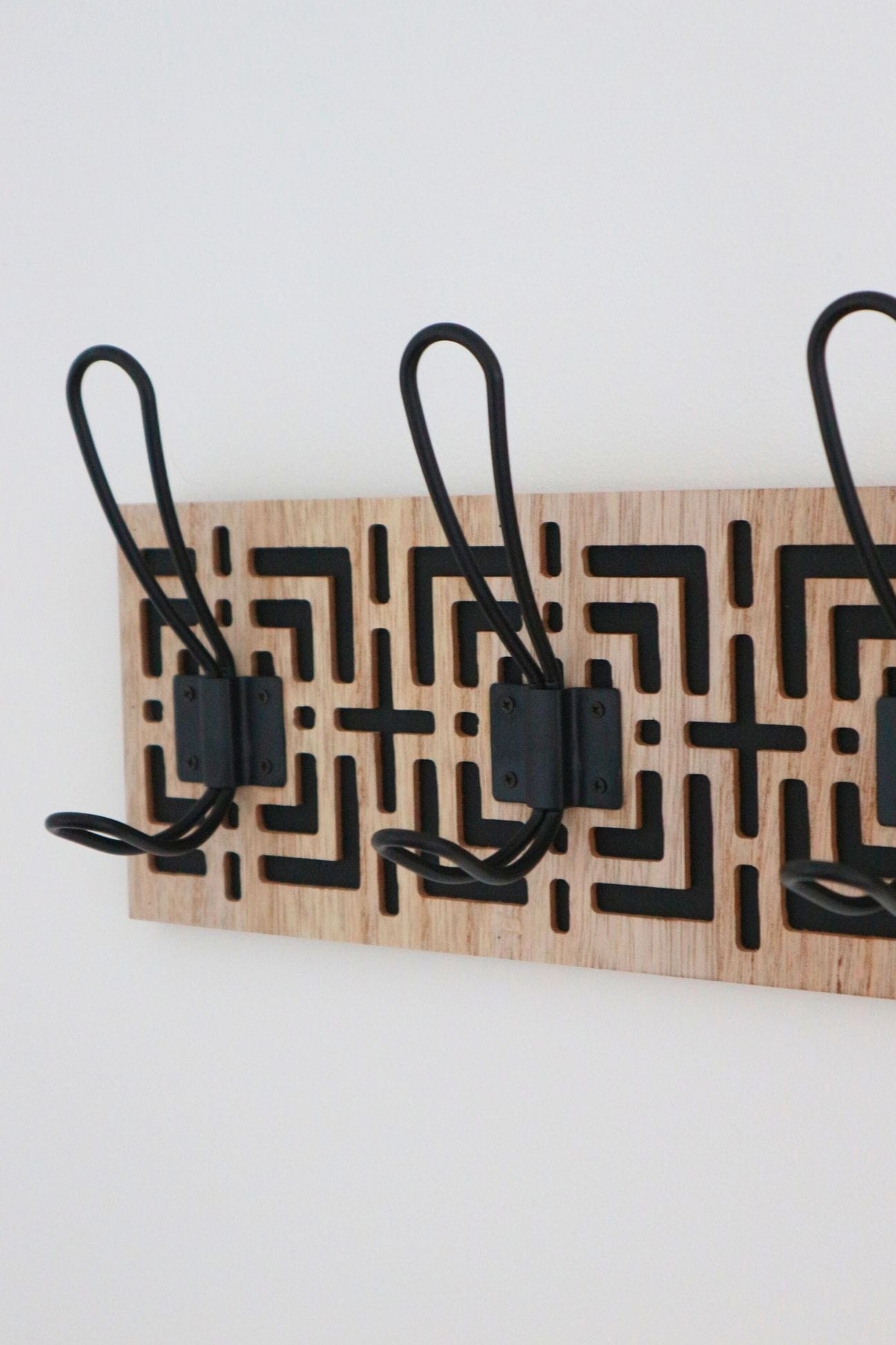 Item International Liv Liv - Appendiabiti in legno con ganci in metallo | Item International