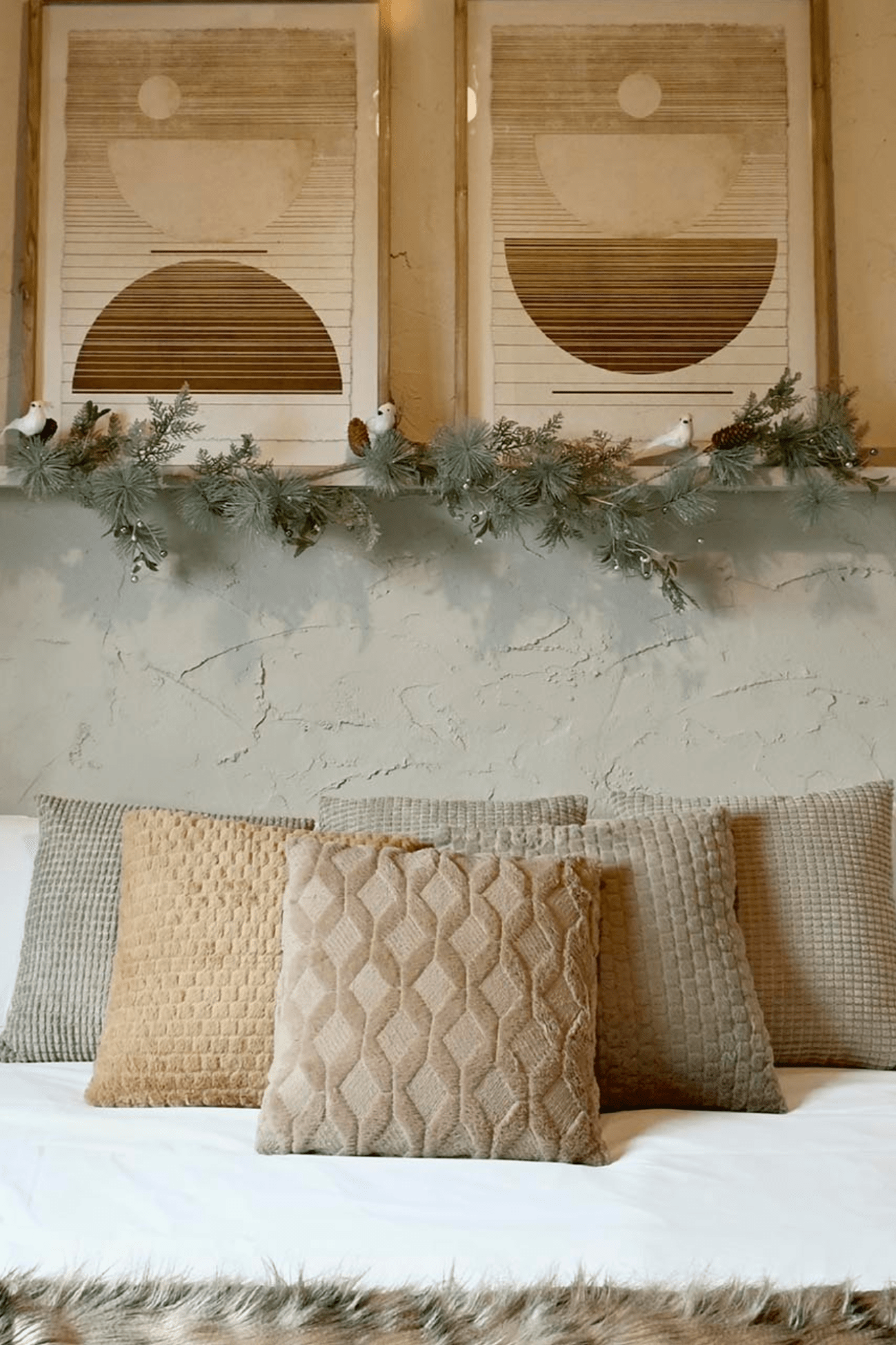 Item International Meki Meki - Cuscino arredo imbottito marrone | Item International