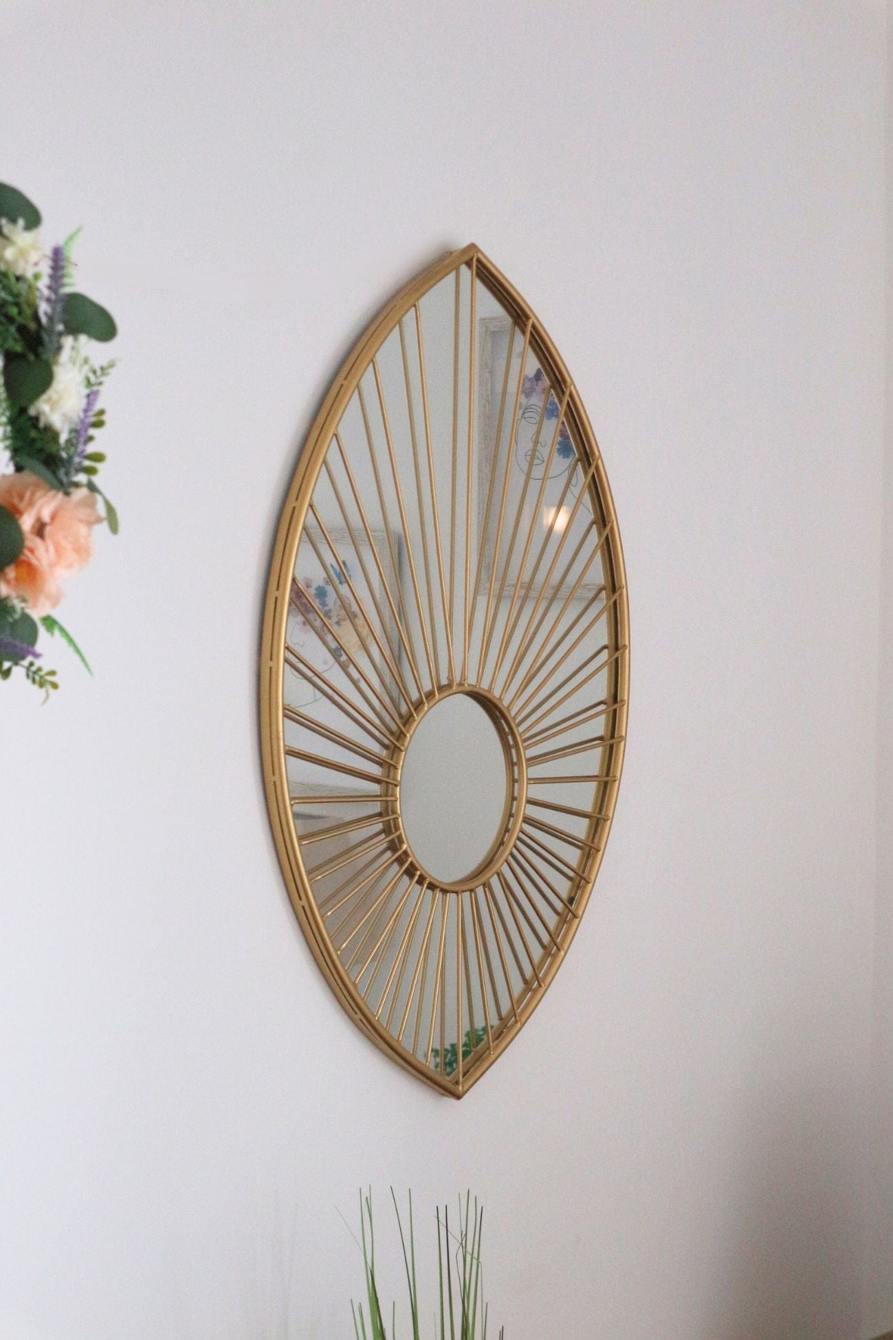 Item International Oog Oog - Specchio dorato a forma di occhio | Item International