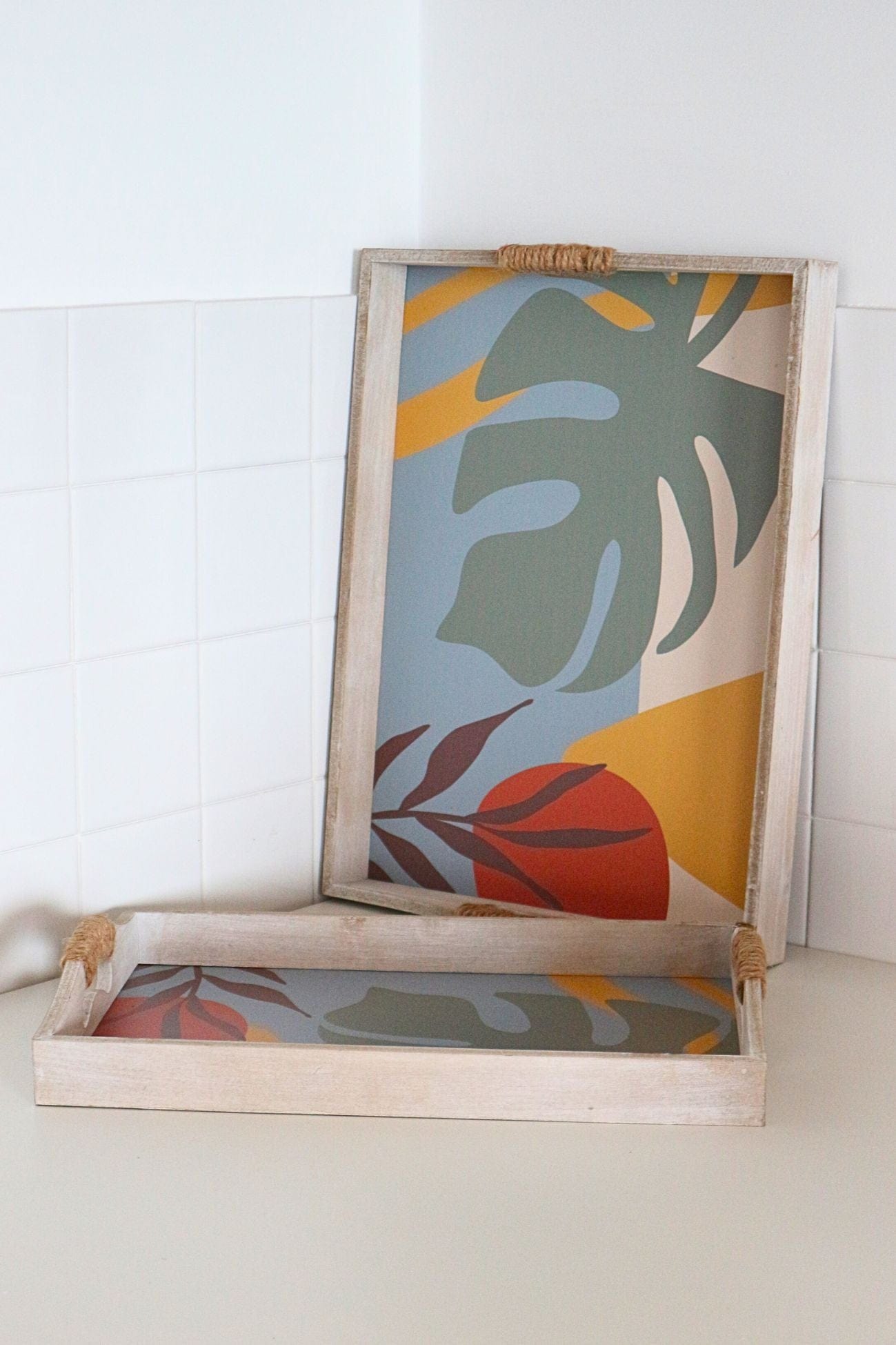 Item International Palawan Palawan - Vassoio tropicale in legno con manici | Item International