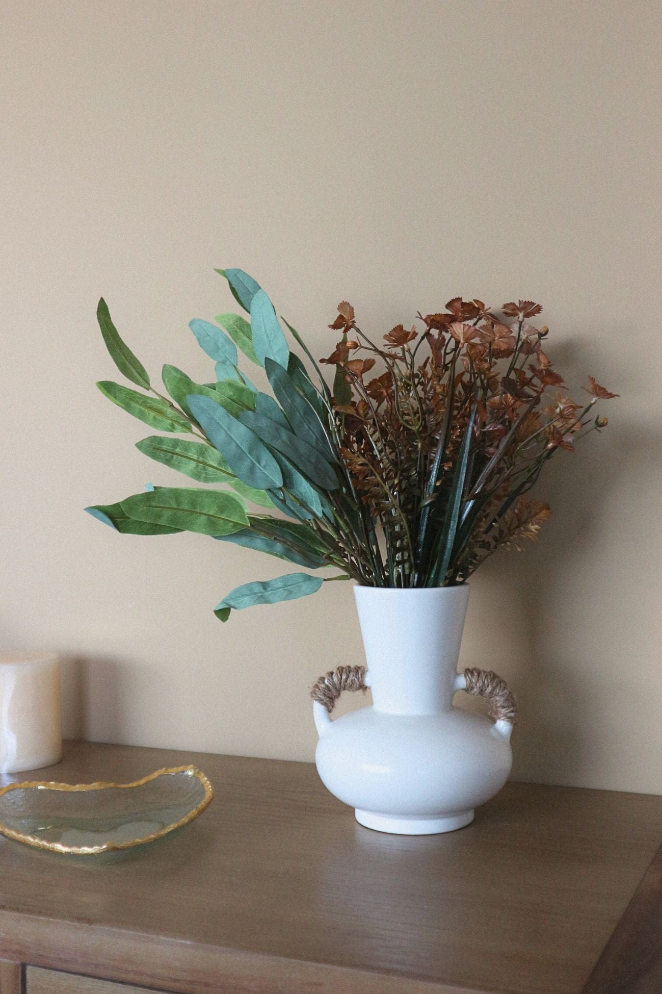 Item International Prover Prover - Vaso in ceramica bianca con manici intrecciati | Item International