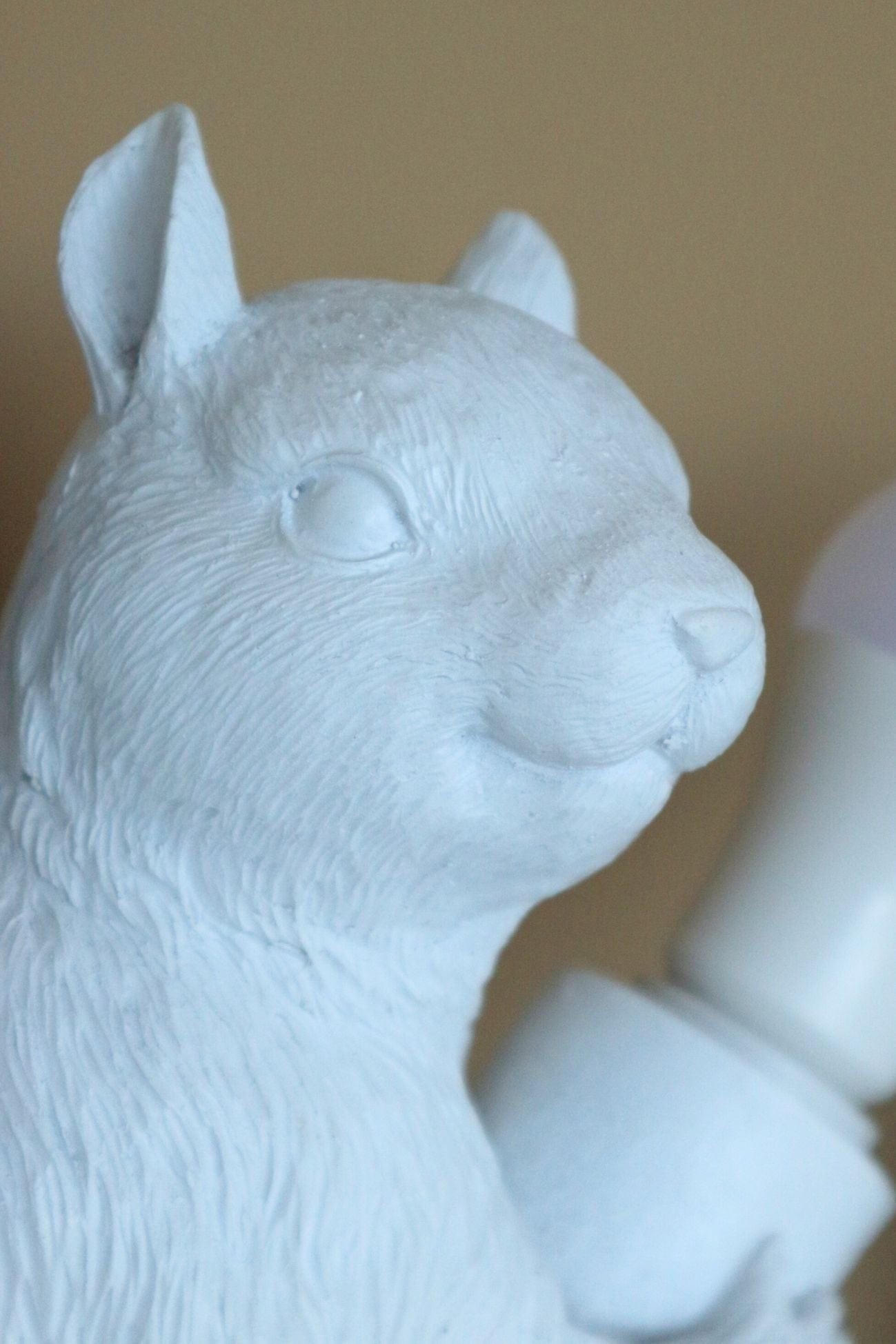 Item International Scrat Scrat - Lampada da scrivania a forma di scoiattolo | Item International