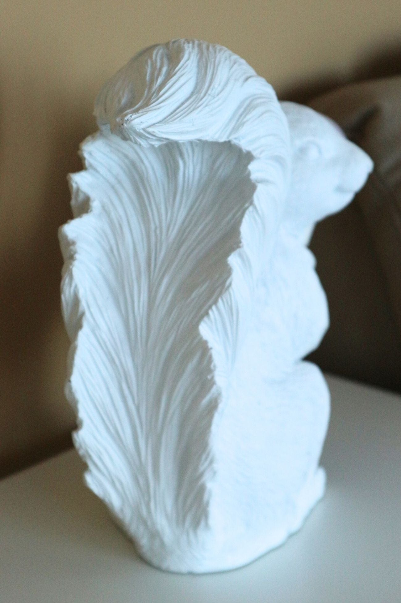 Item International Scrat Scrat - Lampada da scrivania a forma di scoiattolo | Item International