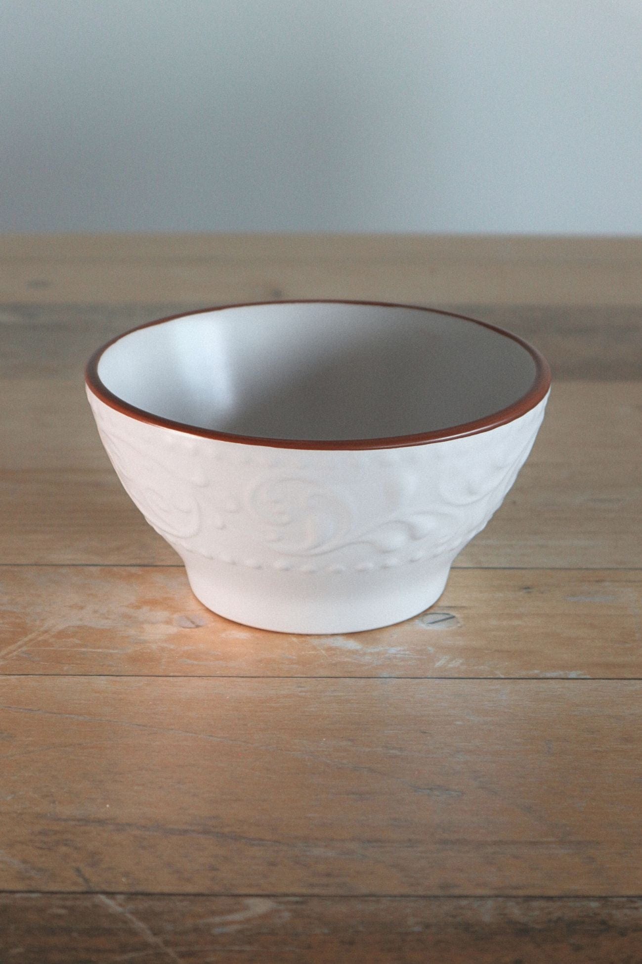 Item International Tiffany Tiffany - Ciotola in porcellana bianca in stile Shabby Chic | Item International