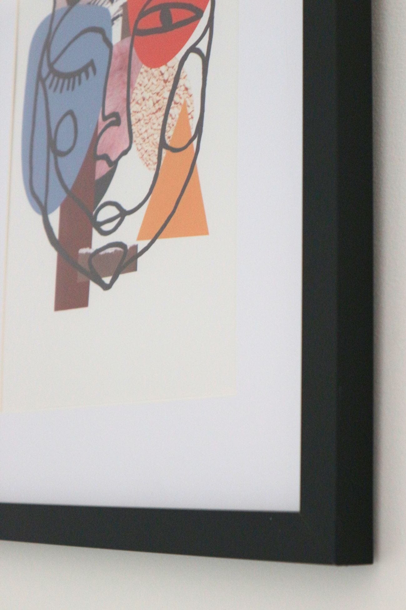 Item International Tya Tya - Stampa digitale incorniciata astratta con volto | Item International