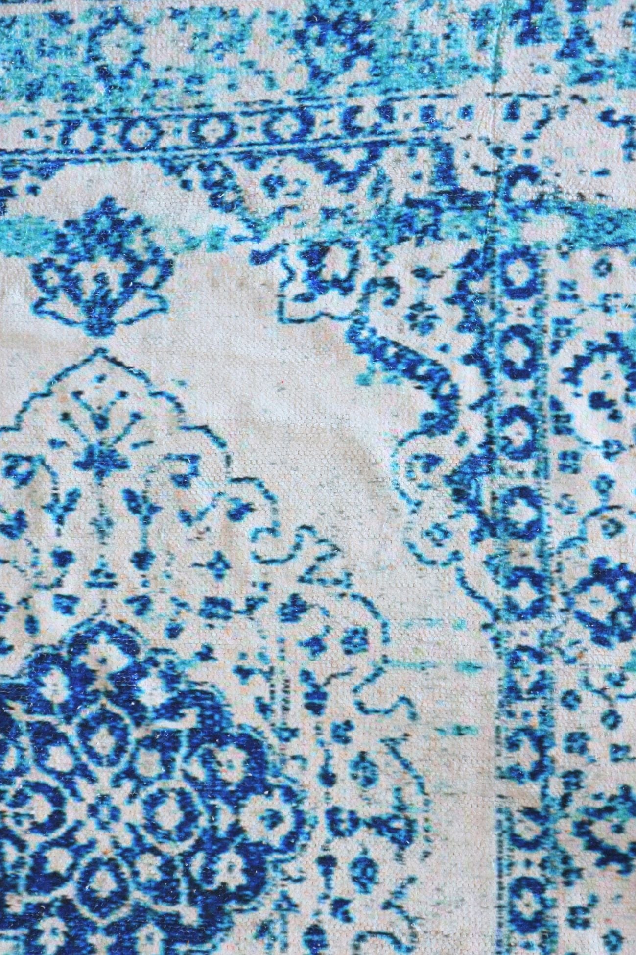 Item International Zariel Zariel - Tappeto in ciniglia di cotone azzurro con motivi etnici 120x180 | Item International