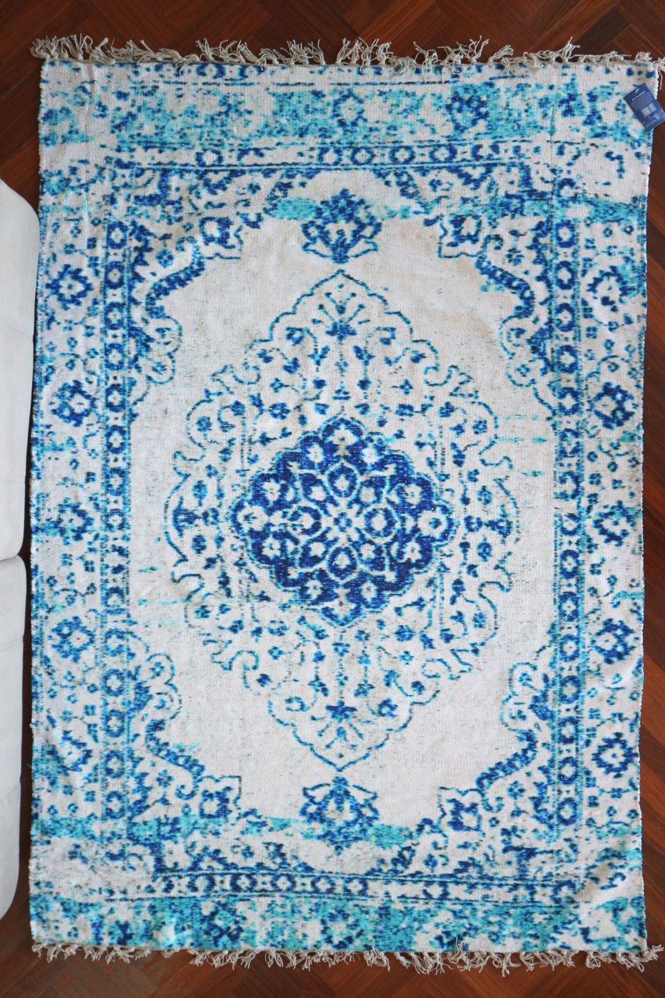 Item International Zariel Zariel - Tappeto in ciniglia di cotone azzurro con motivi etnici 120x180 | Item International
