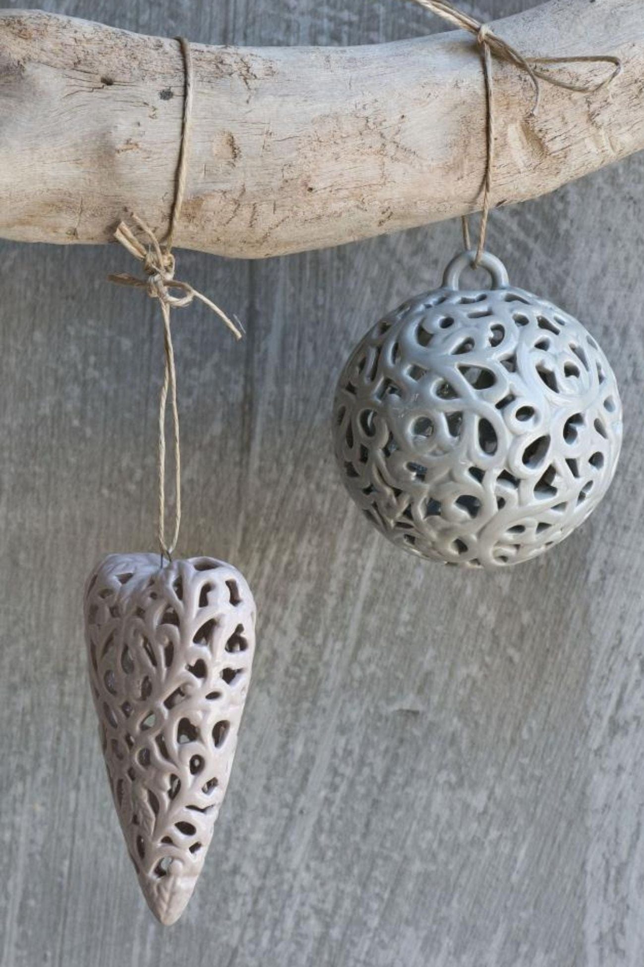 Luxe Lodge Rebecca Rebecca - Ciondolo a forma di cuore ceramica traforata | Luxe Lodge