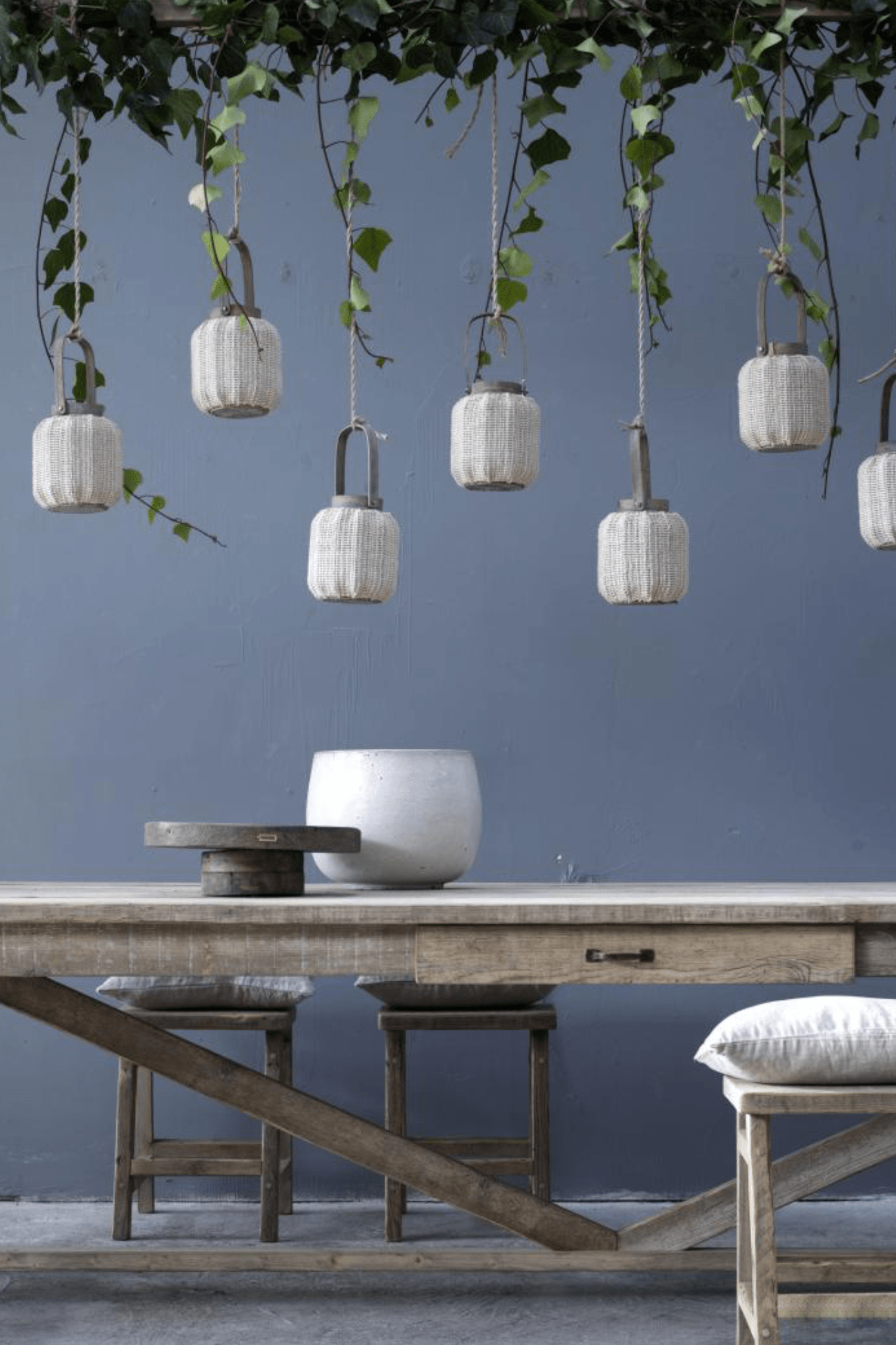 Luxe Lodge Smid Lanterna in legno e tessuto beige con interno in vetro