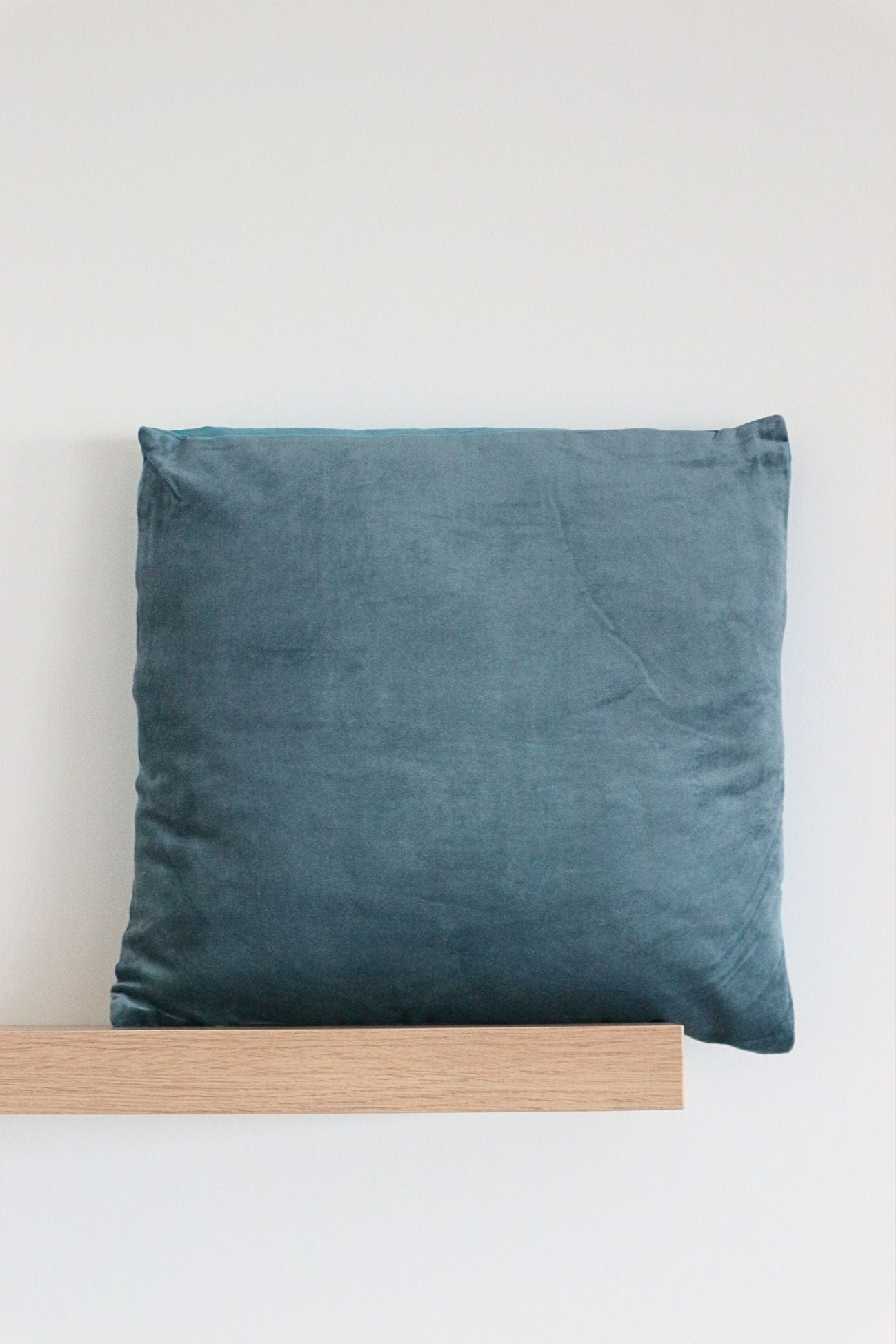 Novità Home Velvet Velvet - Cuscino arredo in velluto di cotone blu | Novità Home