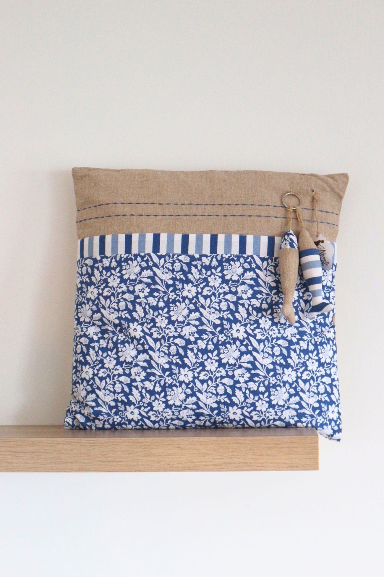 Nuvole di Stoffa Nautilus Nautilus - Cuscino decorativo in stile marinaro con pesci | Nuvole di Stoffa